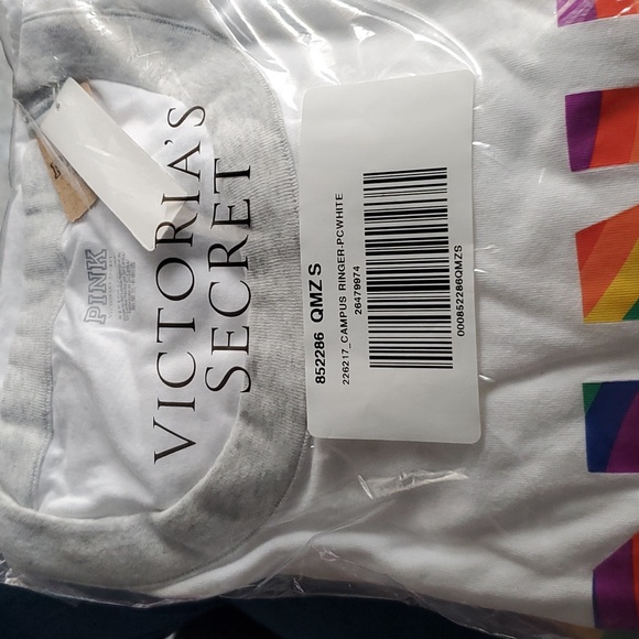 Victoria’s Secret Pink Short Sleeve Campus Ringer - Picture 4 of 5